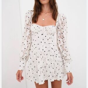 Donna Long Sleeve Mini Dress